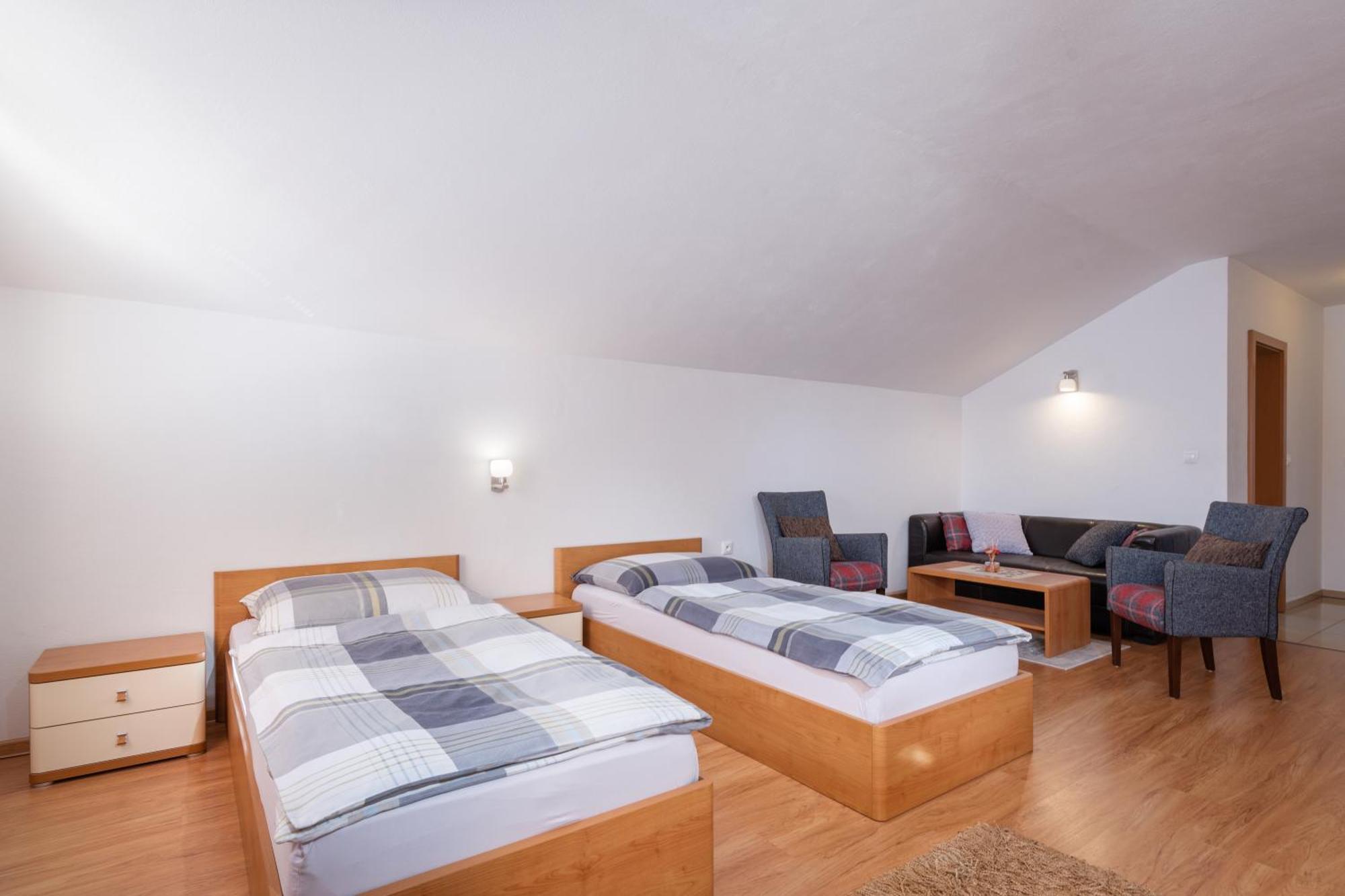 Pension Lunatyk Liptovský Mikuláš Exterior foto