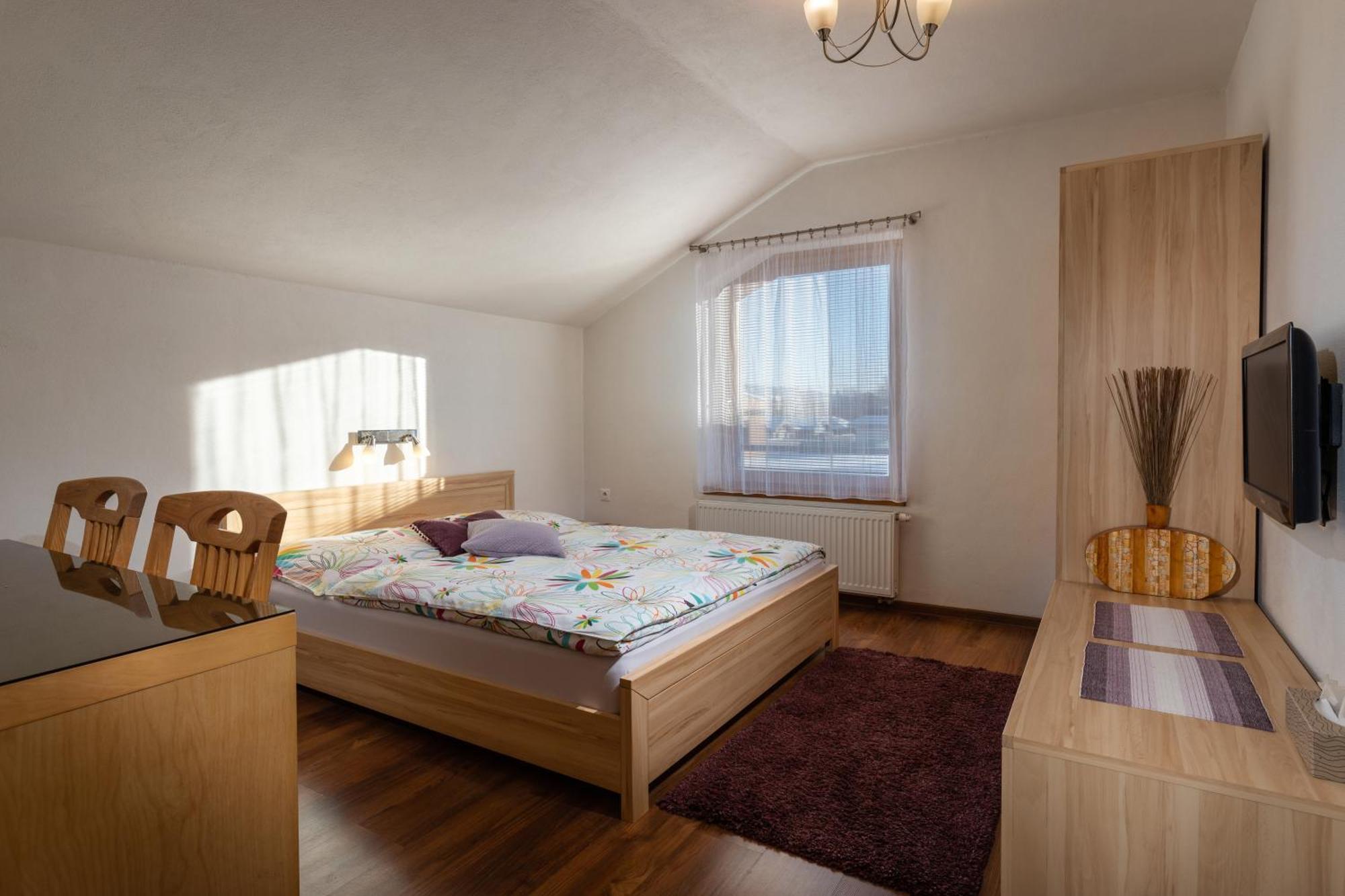 Pension Lunatyk Liptovský Mikuláš Exterior foto